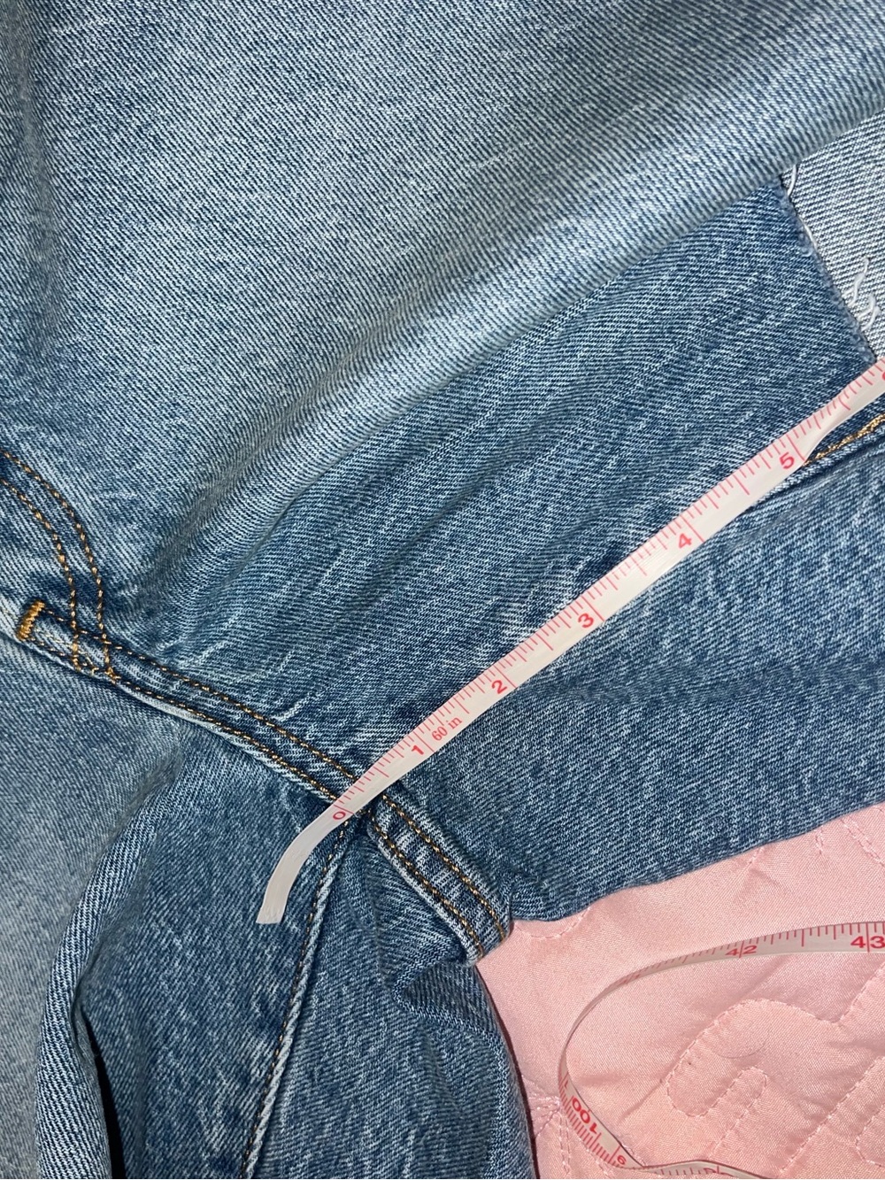 Levi's Women's Cutoff Denim Shorts - Light Blue - Picture 4 of 6